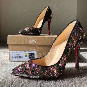 US 7/37 Pigalle Follies 100 Paillettes Caresse